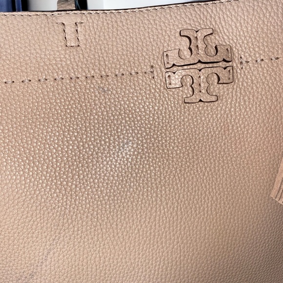 TORY BURCH
McGraw Leather Tote - Devon Sand
42200-288 - Picture 7 of 9